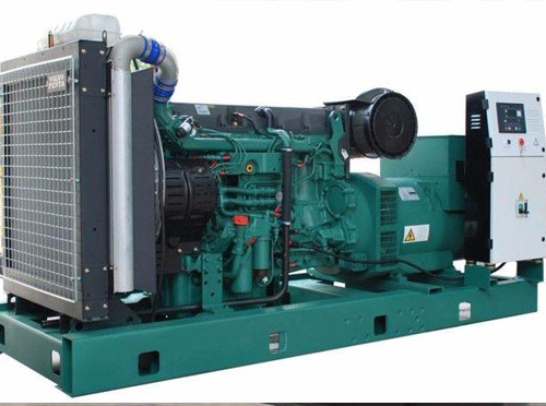 商城升级现有发电机组的成本大概是多少？