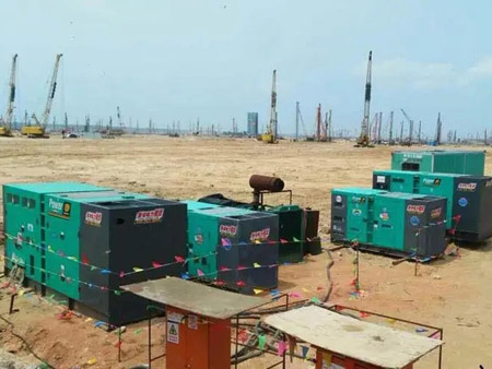 商城柴油发电机组干式空气滤清器的维护成本高吗？