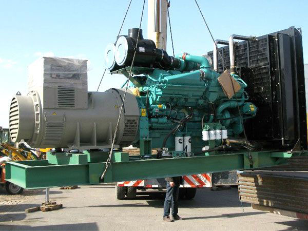 商城冬季柴油发电机启动前，如何检查燃油标号是否适配？